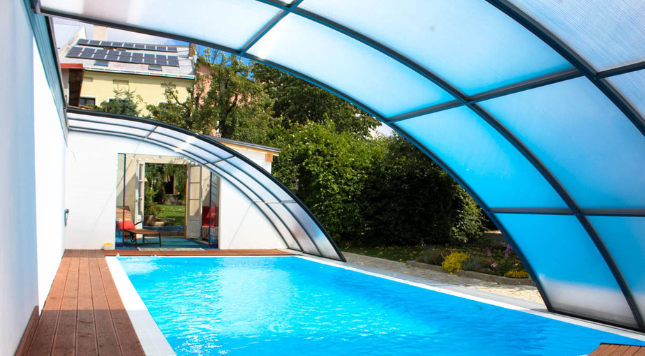 Zastřešení bazénů ke zdi POOLOR Wall, barva konstrukce antracit